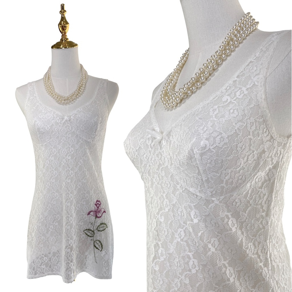 Elegant White Lace Chemise